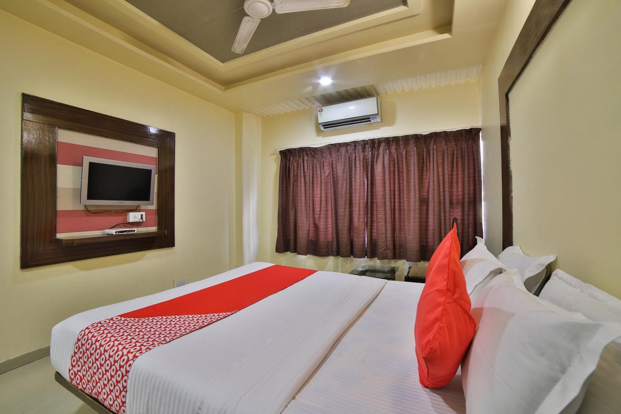 Capital O Kalash Residency Ахмедабад Екстер'єр фото